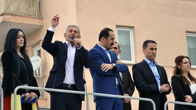 HDP Muş milletvekili adayları halka tanıtıldı.