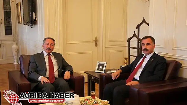 Ak Parti Ağrı İl Başkanı Abbas Aydın'dan Rektör Abdulhalik Karabulut'a Ziyaret