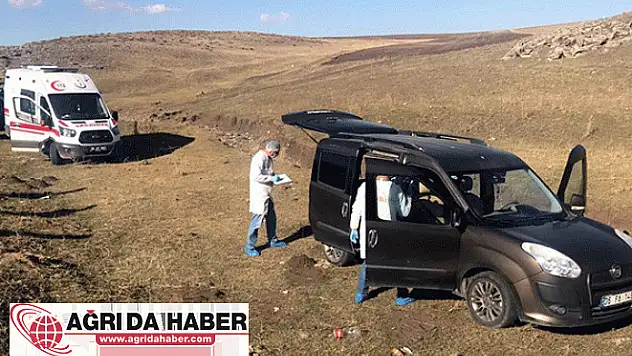 Boş Bir Arazide Aracında Ölü Bulundu