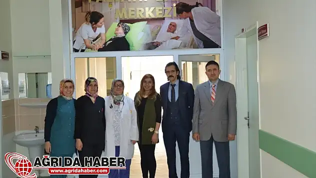 Doğubayazıt'ta 'Dünya Palyatif Bakım Günü' Etkinliği Düzenlendi