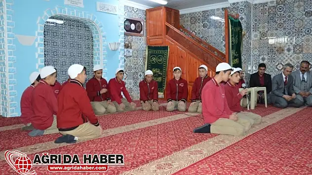Doğubayazıt'ta Muharrem Ayı Dolayısıyla 'Aşure Etkinliği' Düzenlendi