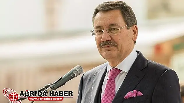 Melih Gökçek Kapalı Anons Sisteminden Veda Etti