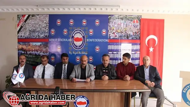 Memur Sendikaları Konfederasyonu Ağrı Eğitimciler Birliği Sendikası'ndan Basın Açıklaması