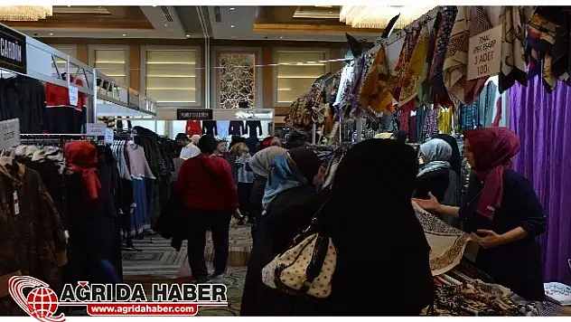 Bursa'da Alışveriş Çılgınlığı Yaşandı !