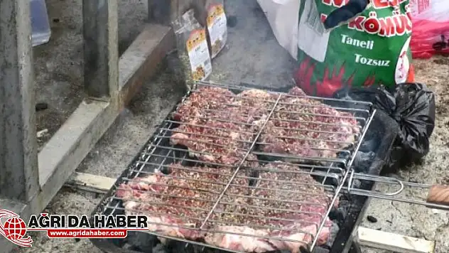 Ağrı'da Öğretmenler Yılın Son Pikniğini Yaptı