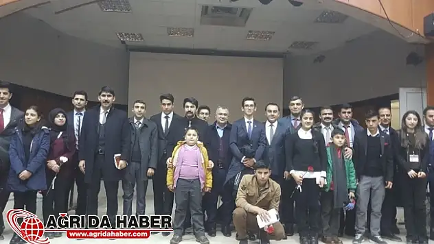 Ağrı'da Okul Meclisi Seçimleri Yapıldı