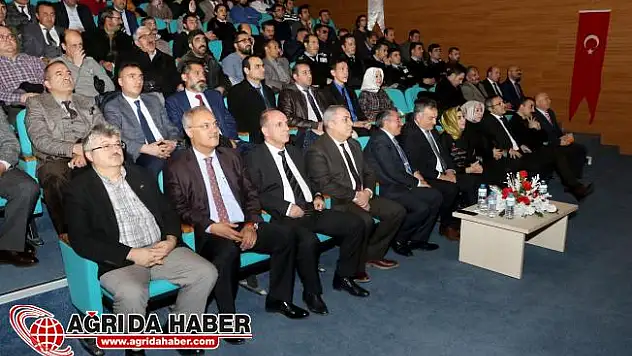 A.İ.Ç.Ü.'de 'Engelleri Birlikte Aşıyoruz' Konulu Söyleşi Yapıldı