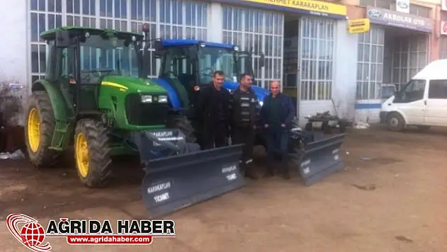 Bitlis'te Yolları Traktörler Açacak