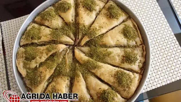 Malatya'nın Yeni Tatlısı: Kayısılı Baklava