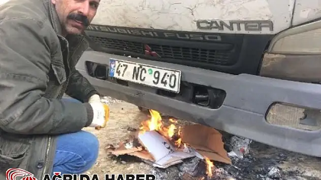 Yüksekova'da Araçların Depoları Dondu Araçları Ateş Yakarak Çalıştırdılar