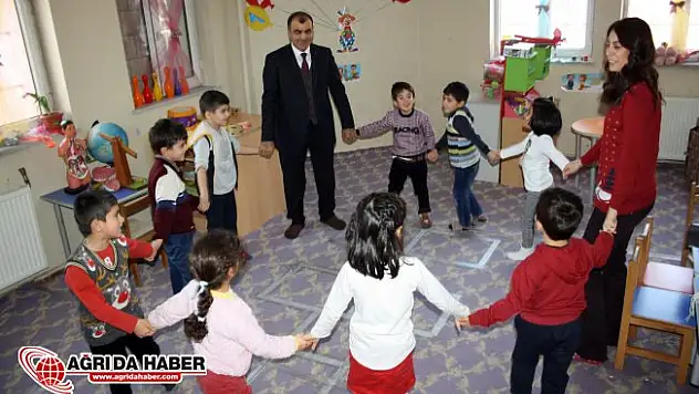 Ağrı'da 'Minik Kalpler Okula' Projesi