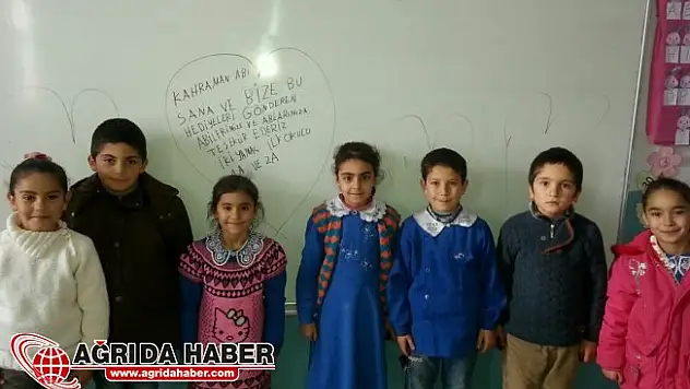 Ağrı'da İhtiyaç Sahibi Öğrencilere Giysi Yardımı