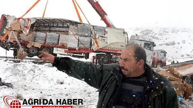 Ağrı-Erzurum Karayolunda Tır Kaydı Yol Ulaşıma Kapandı!