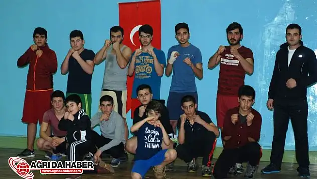 Ağrı'da Ücretsiz 'Muaythai'Kursu Açıldı