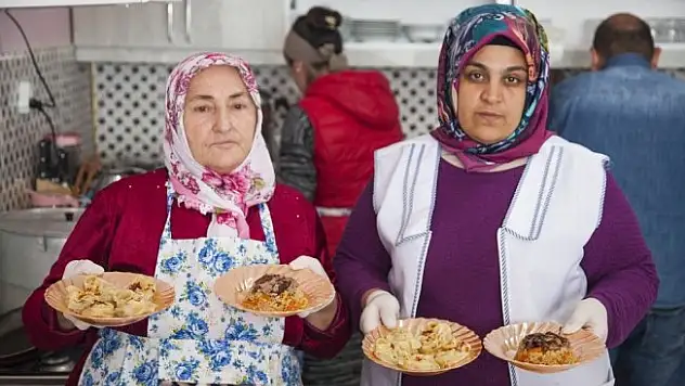 'Ahıska Sofrası' Ahlat'ın zengin kültürüne renk kattı