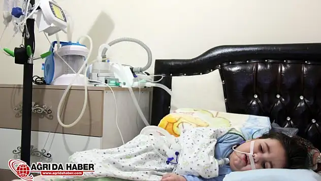 Bingöl'de 17 Aylık Bebeğin Dramı! Nefesi Elektriğe bağlı...