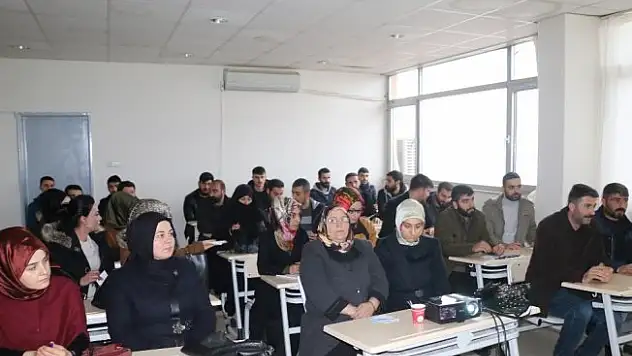 Bingöl'de 30 girişimci işyeri sahibi oldu
