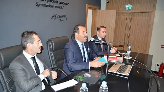 Erzincan'da Eğitim Değerlendirme toplantısı yapıldı