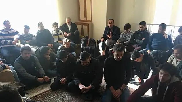 Erzurum Uluslararası Öğrenci Derneği Başkanı Halis: 'Dualarımız Türk ordusu için'