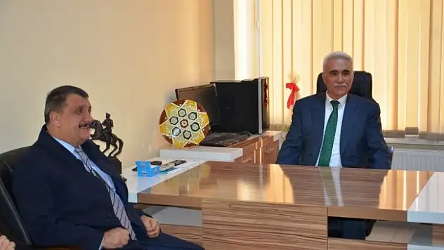 Gürkan'dan Gazeteciler ve televizyoncular Cemiyeti'ne ziyaret