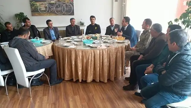 Kaymakam Dundar, sanayi esnafıyla bir araya geldi