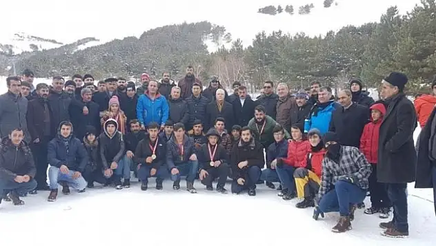 Palandöken'de geleneksel kızak yarışları