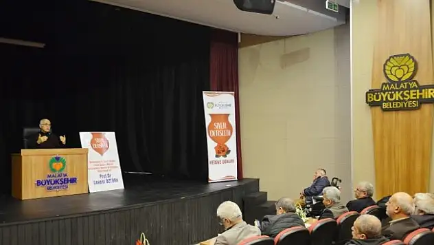 Siyer Dersleri devam ediyor