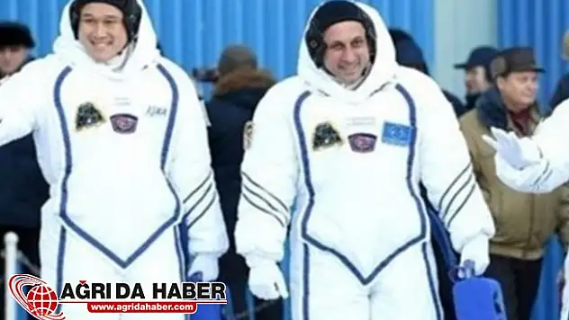 Uzay'da Boyunun Uzadığını Söyleyen Astronot Özür Diledi