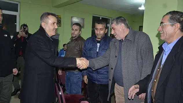 Ağrı Valisi Süleyman Elban vatandaşlarla bir araya geldi