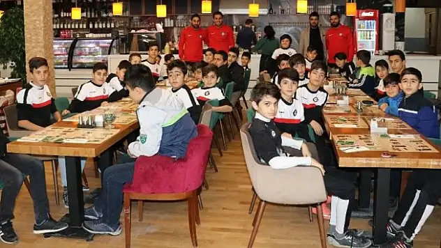 Van Altay Futbol Okulu ilk meyvelerini verdi