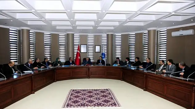 Van YYÜ ve Afagh Üniversitesi arasında protokol
