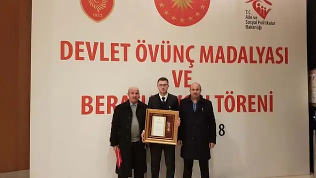 Ağrılı 15 Temmuz Gazisine Devlet Övünç Madalyası verildi