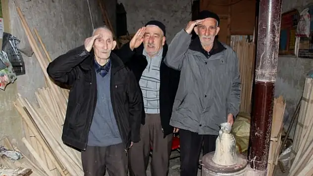80'lik delikanlılar şehadet için hazır