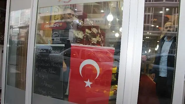 Afrin operasyonuna bayraklı destek