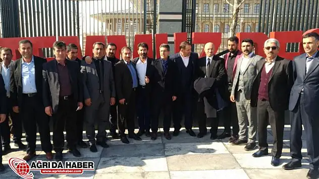 Ağrılı Çiftçiler Cumhurbaşkanı ile buluşmak üzere Cumhurbaşkanlığı Külliyesinde