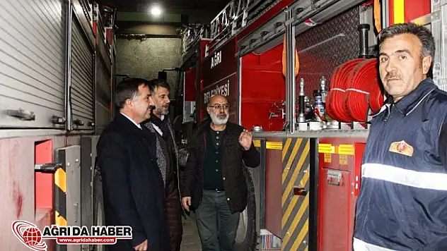 Ak Parti İl Başkanı Abbas Aydın İtfaiye Ekiplerini Ziyaret Etti