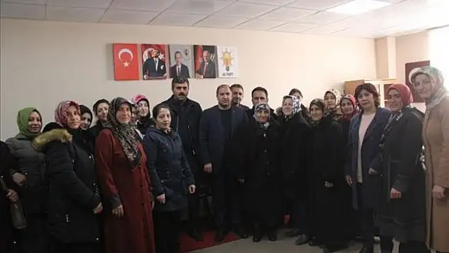 AK Parti Çıldır'da Kadın Kolları ve Gençlik Kolları ile bir araya geldi