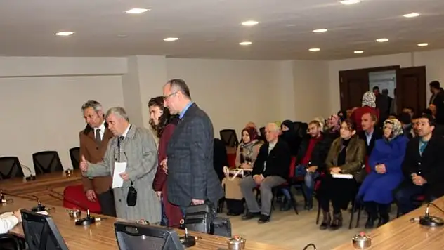 AK Parti Erzurum İl Başkanı Öz, Halk Günü'nde vatandaşları dinledi