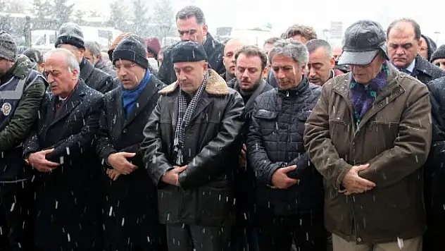 Aksakallı Paşa'nın kayınvalidesi Gönül mevlitle anılacak