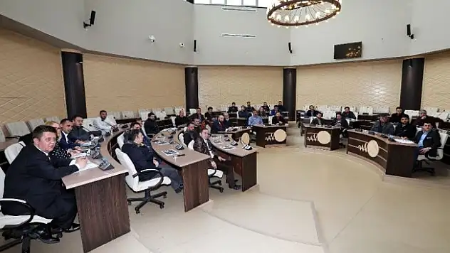 Alışveriş merkezi 2 Nisan'da açılıyor
