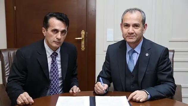 ALKÜ, Moskova Devlet Üniversitesiyle Mevlana protokolü imzaladı