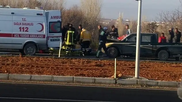 Ankara-Kayseri kara yolunda kaza: 5 yaralı