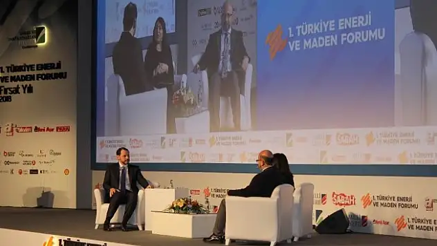 Bakan Albayrak: 'Rüzgarda dünyanın en büyük off-shore (deniz) projesini hazırlıyoruz'