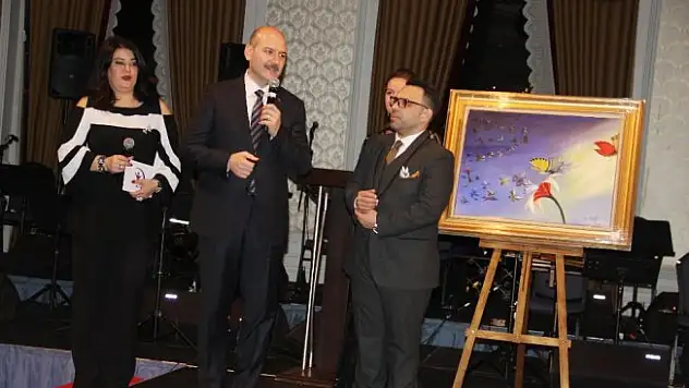 Bakan Soylu'nun büyük tehlike atlatan tablosu satıldı