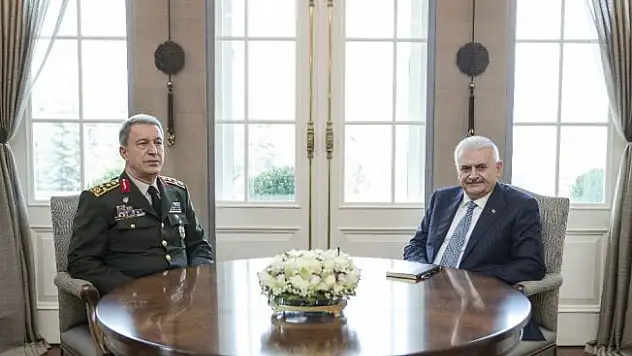 Başbakan Yıldırım, Genelkurmay Başkanı Akar ve MİT Müsteşarı Fidan'ı kabul etti