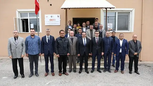 Başkan Atilla ilçeleri gezdi