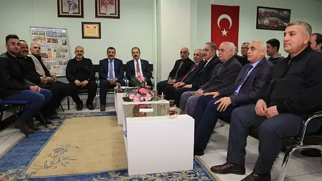 Başkan Gürkan esnaf odalarının temsilcileri ile bir araya geldi