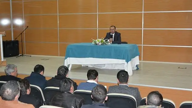 Başkan Köksoy, sürekli işçi kadrosuna geçecek taşeron işçilerle toplantı yaptı