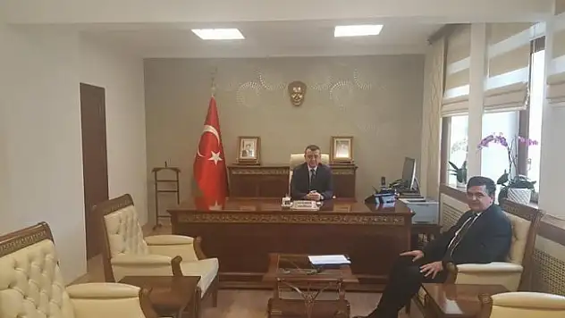 Başkan Yalçın'dan Vali Büyükakın'a ziyaret