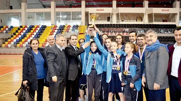 Basketbol şampiyonasında Adıyaman'ı Kahta temsil edecek